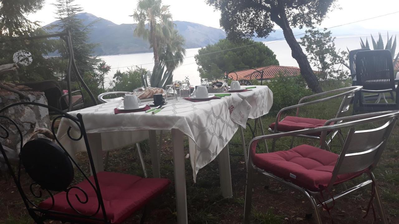 Villa Luisa Sul Mare Капителло Экстерьер фото